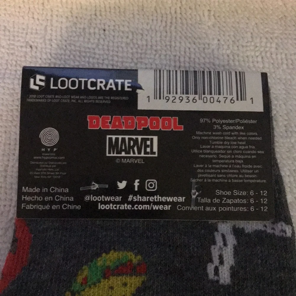 Deadpool socks - Picture 3 of 3